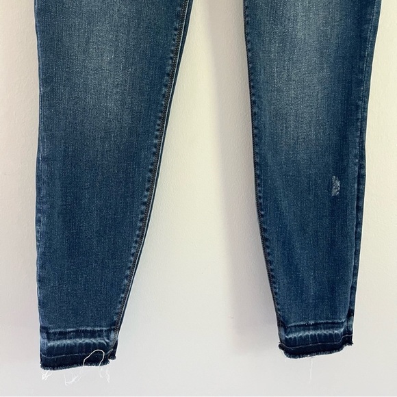 Spanx Women’s Distressed Ankle Skinny Jeans Medium Wash Blue Size Small - Picture 12 of 13